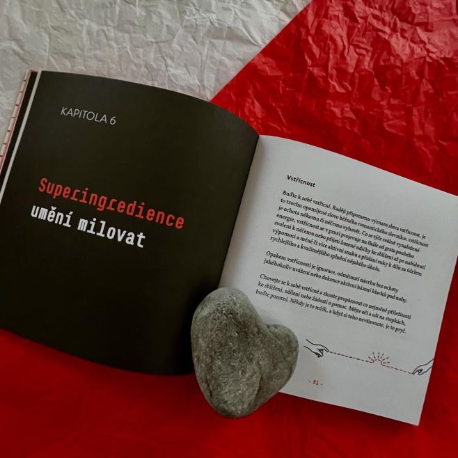 ❤️ VSTŘÍCNOST ❤️ “Chovat se k sobě vstřícně má jednu výhodu, a sice že je to velmi snadné. Je to jen malé gesto, na které...